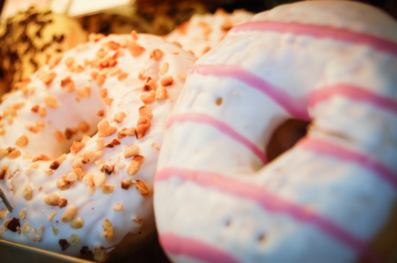 patisserie-GRASSE-min_donuts_sweets_pastries_pastry_shop_cake_cakes_bakery_eating-987656